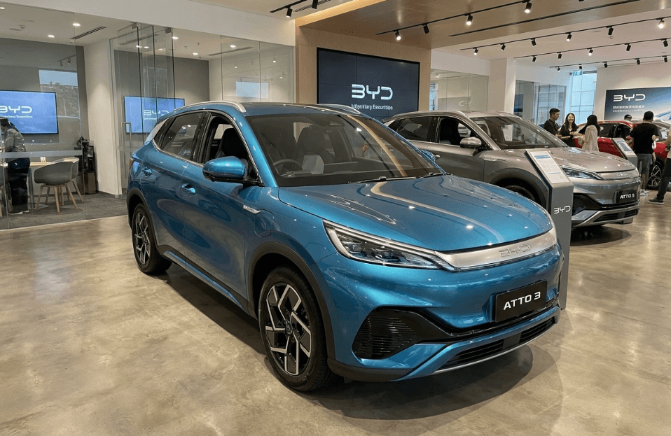 BYD Atto 3 Siap Kuasai Pasar Mobil Listrik Indonesia, Spesifikasi Monster dengan Baterai Blade dan Harga Sangat Terjangkau