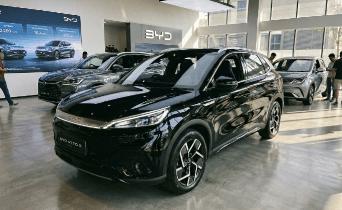 BYD Atto 3 Bikin Kaget dengan Jarak Tempuh Hingga 480 Km Tapi Dibanderol dengan Harga Mulai Rp390 Jutaan dan Fitur Baterai Blade Canggih