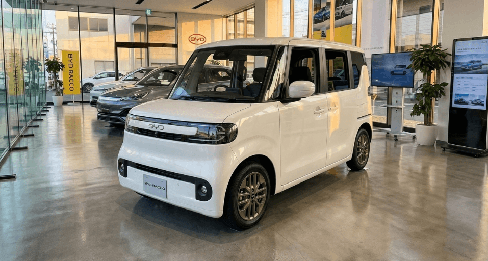 BYD Racco Bawa Konsep Kei Car Listrik Berpintu Geser: Mungil di Luar tapi Tetap Lapang untuk Penggunaan Harian