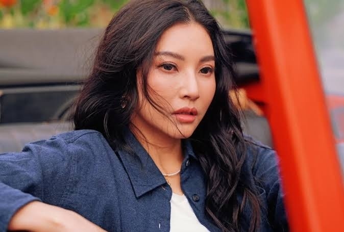 Tepis Isu Pesugihan di Gunung Kawi, Sarwendah Tegaskan Kedatangannya Hanya Demi Konten