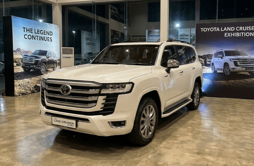 Bukan Sekadar Badge Beyond Zero! Land Cruiser 300 HEV Resmi Hadir, Spesifikasi Gahar dan Torsi Buas Bikin Penasaran