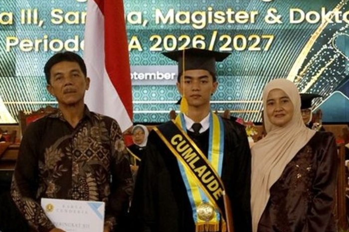 Berawal dari KIP Kuliah, Anak Pegawai Bengkel Raih IPK 3,59 dan Borong Prestasi Kompetisi Tambang