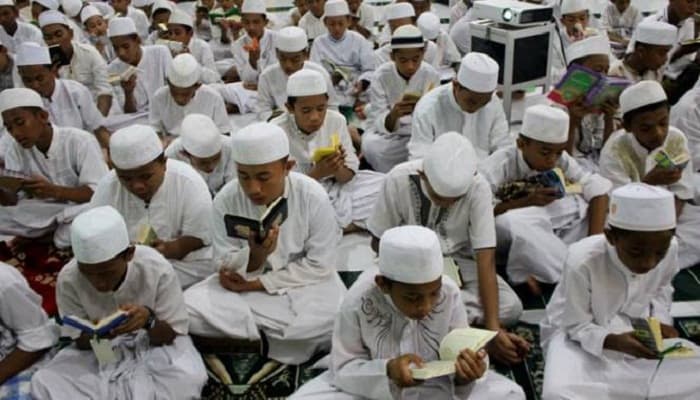 Jangan Sia-siakan! Ini 5 Keutamaan Membaca Al-Qur’an di Bulan Ramadhan