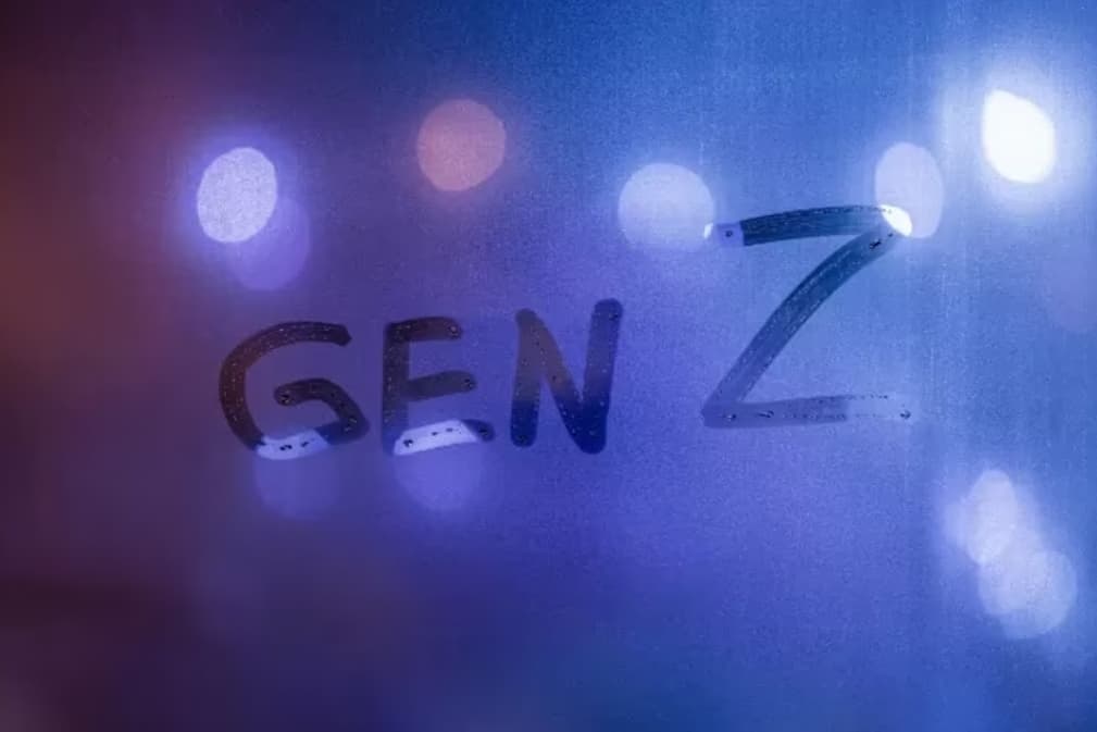 Generasi Z Indonesia: Antara Serbainstan dan Tantangan Masa Depan di Dunia Kerja