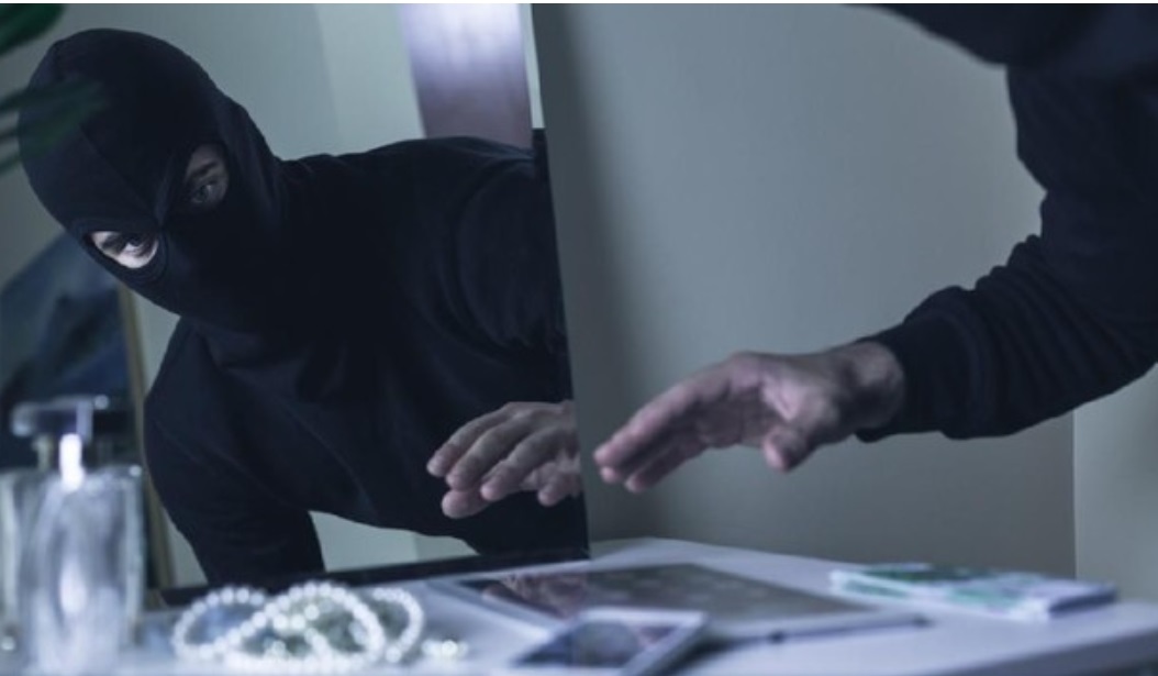 Viral Pencurian Velg Motor di Depok Kepergok Warga, Korban Mengaku Bukan Kejadian Pertama