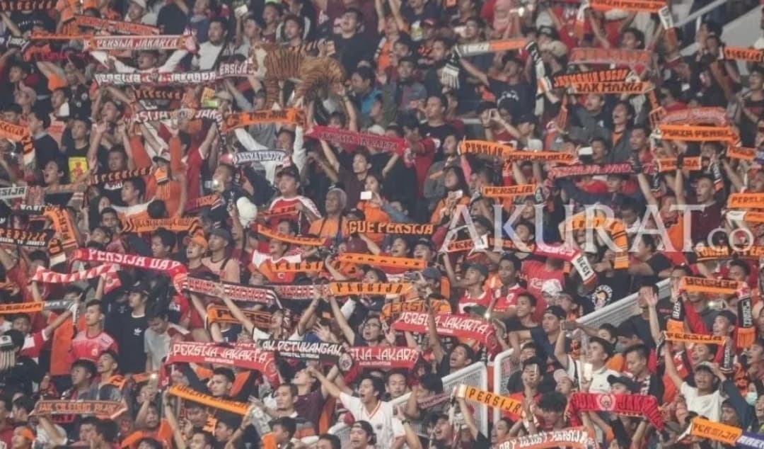 Sulit Menang, Perlahan Jak Mania Mulai Tinggalkan Stadion