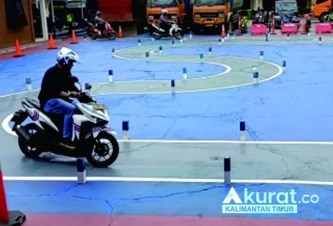 Lintasan Jadi Huruf S, Warga Percaya Diri Ujian Praktik SIM Motor, 90 Persen Lolos