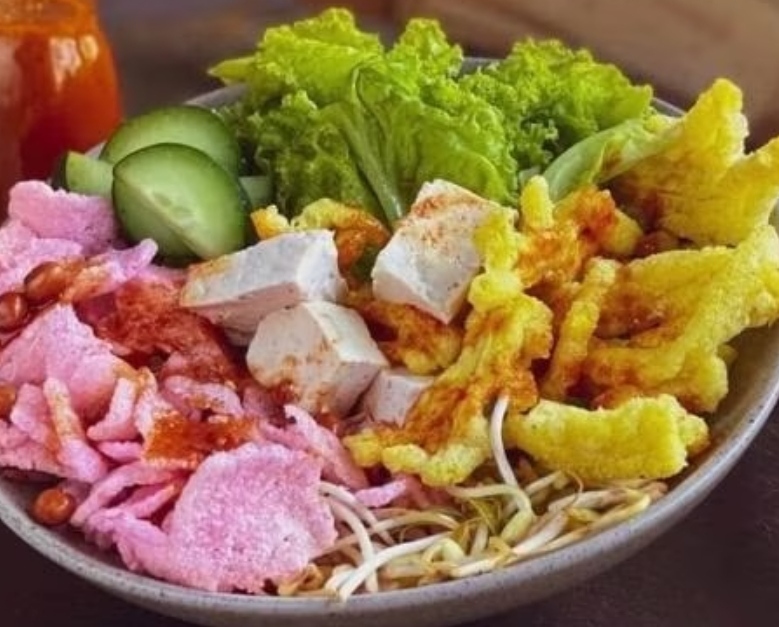 Sejarah Jakarta: Benarkah Kuliner Asinan Betawi Berasal dari Akulturasi Arab dan Tionghoa?