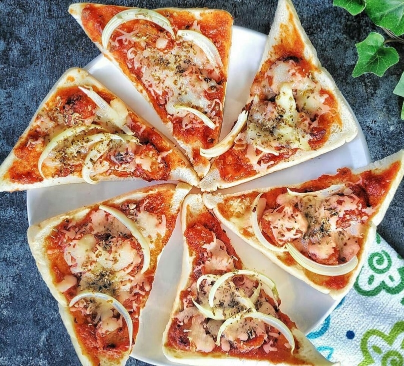 Resep Pizza Roti Tawar Pakai Teflon, Cemilan Lezat dan Anti Ribet, Kalian Bisa Buat Sendiri di Rumah