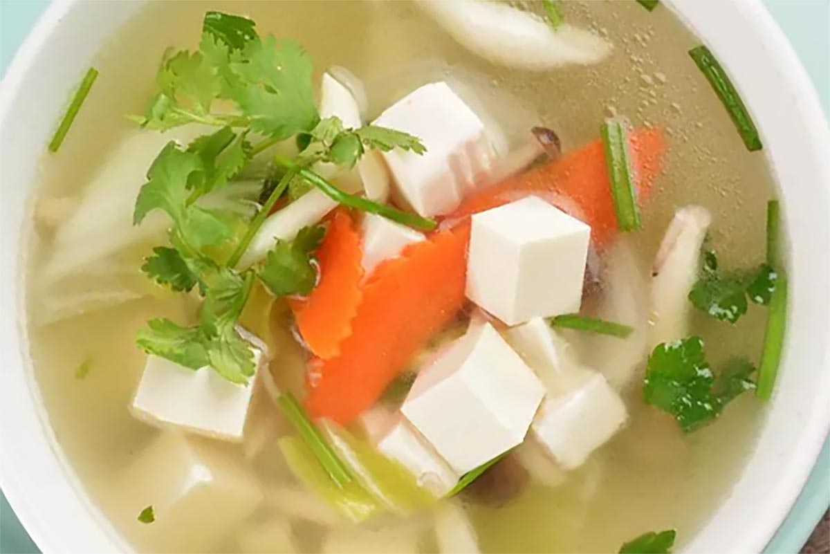 Cara Membuat Sup Tahu Sutra yang Segar dan Menyehatkan, Kalian Bisa Coba Masak Sendiri di Rumah