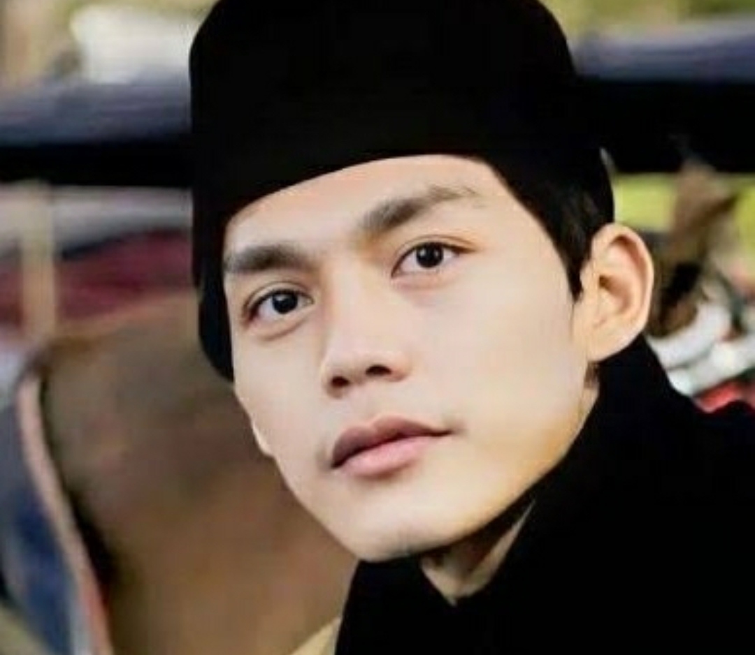 Gus Iqdam Bari Tips Belajar Sukses Meski Tidak Pintar, Simak Ulasannya di Bawah Ini