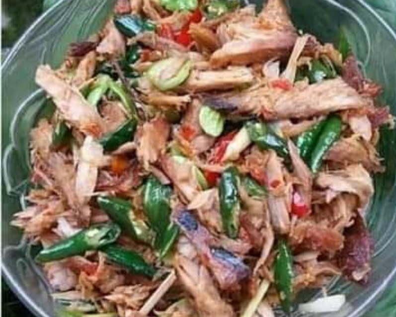 Resep Suwir Tongkol Pedas, Dijamin Bikin Makan Semangat Nambah Terus