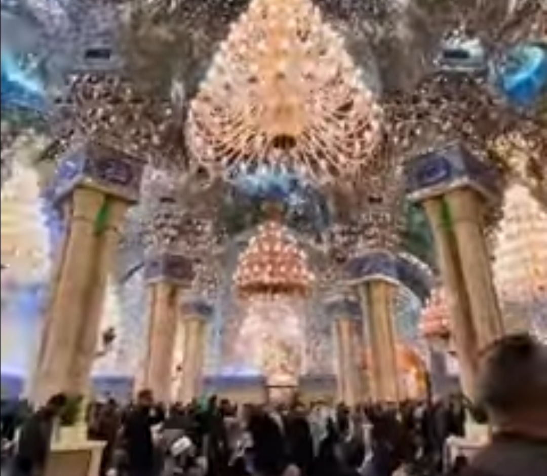 Masjid Ali Irak yang Megah, Dibangun Rp 600 Triliun, 100 Ton Kristal, 46 Ton Emas dan 5627 Meter Karpet Tenun