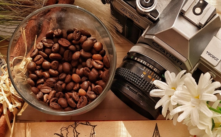 10 Rekomendasi Parfum Aroma Kopi, Cocok untuk Pria atau Wanita