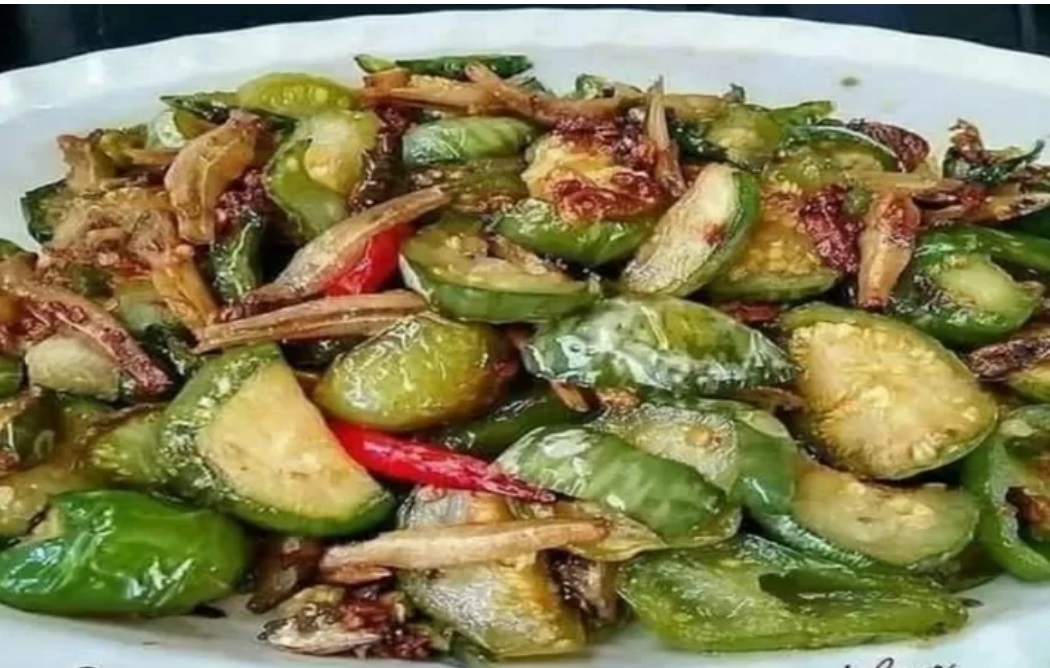 Resep Oseng-oseng Terong Campur Teri, Perpaduan Rasa Pedas dan Gurih yang Sempurna, Cocok untuk Lauk Nasi Hangat