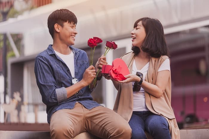 30 Ucapan di Hari Valentine 14 Februari yang Romantis untuk Orang Terkasih