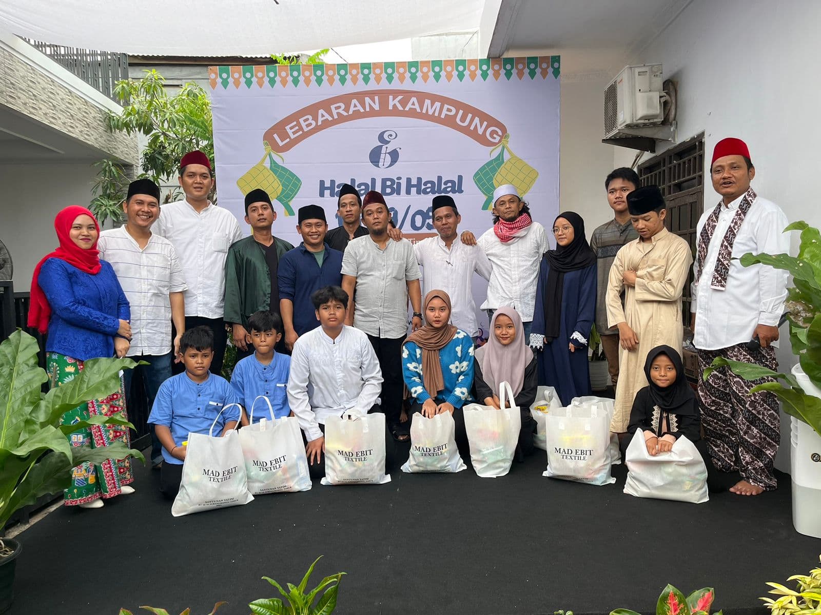 Warga RT 09 RW 05 Jurangmangu Timur Gelar Lebaran Kampung, Lewat Halal Bihalal Pererat Tali Silaturahmi