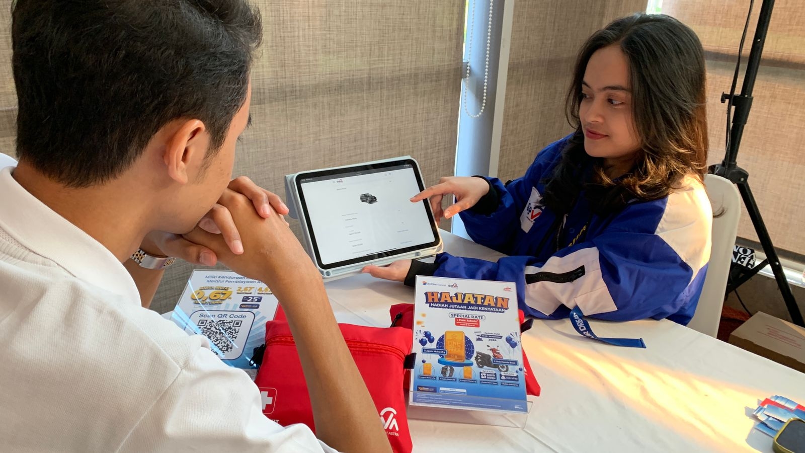 MENARIK NIH! Beli Mobil Melalui SEVA di GIIAS 2024 Berkesempatan Dapat Emas dan Motor, Cek Infonya di Sini