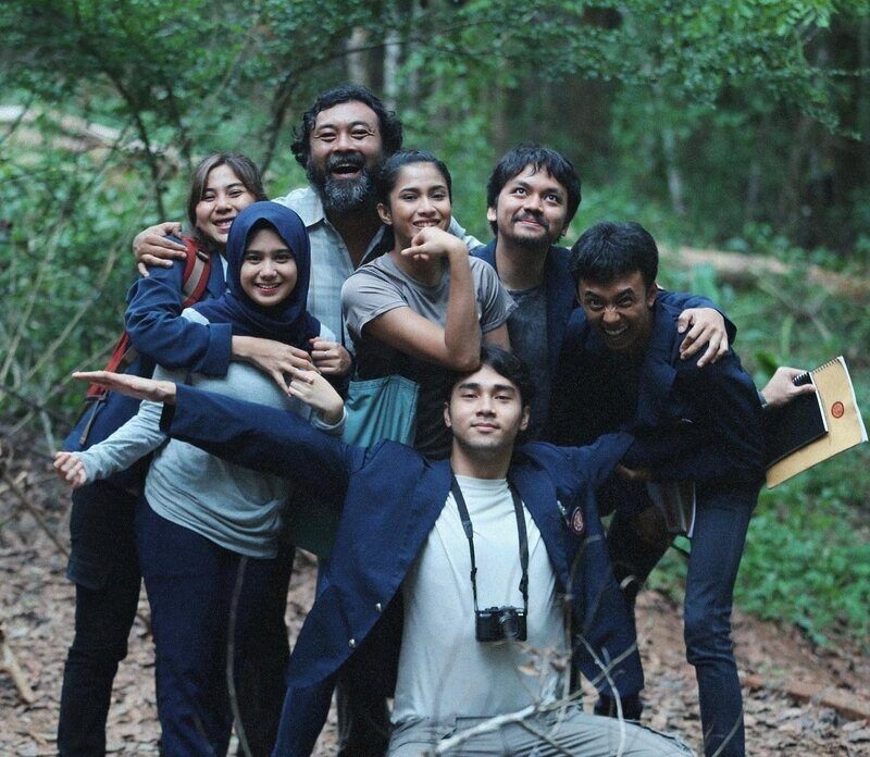 Esensinya Telah Hilang, Netizen Curhat Soal Mahasiswa KKN Kini Tak Punya Adab: Isinya Cuma Numpang Nginep Sama Cinlok Doang