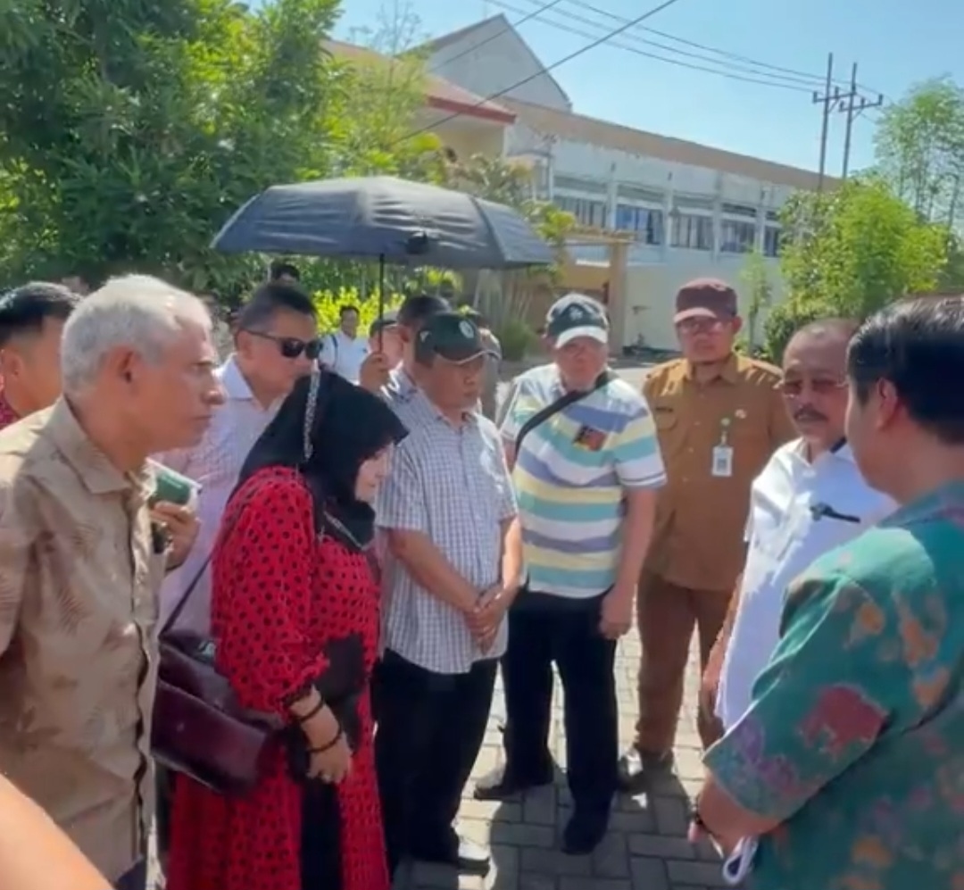 Dituding Jadi Penyebab Kemacetan, Sebuah Sekolah Swasta di Surabaya Diminta Bayar Iuran Jalan ke RW Sebesar 140 juta