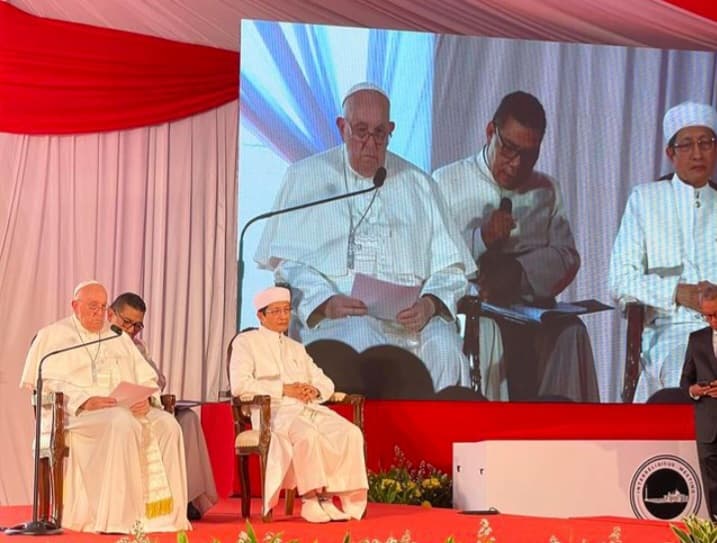 Paus Fransiskus Masuk Terowongan Silaturahmi Istiqlal-Katedral, Sampaikan Kesan dan Harapannya