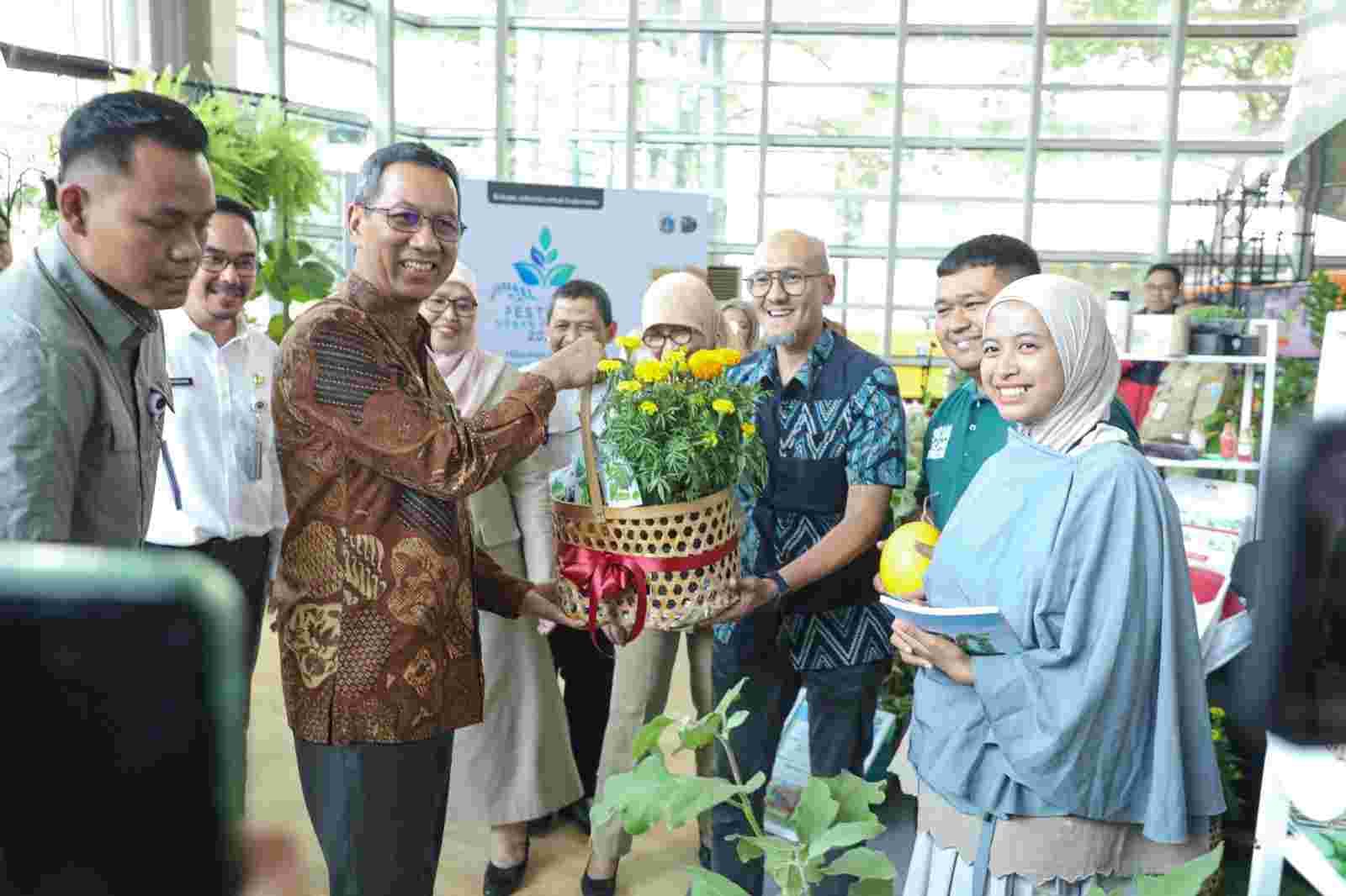 Pemprov DKI Gelar Festival Urban Farming 2024, Heru Budi Harap Warga Aktif Manfaatkan Lahan Kosong di Sekitar Rumah
