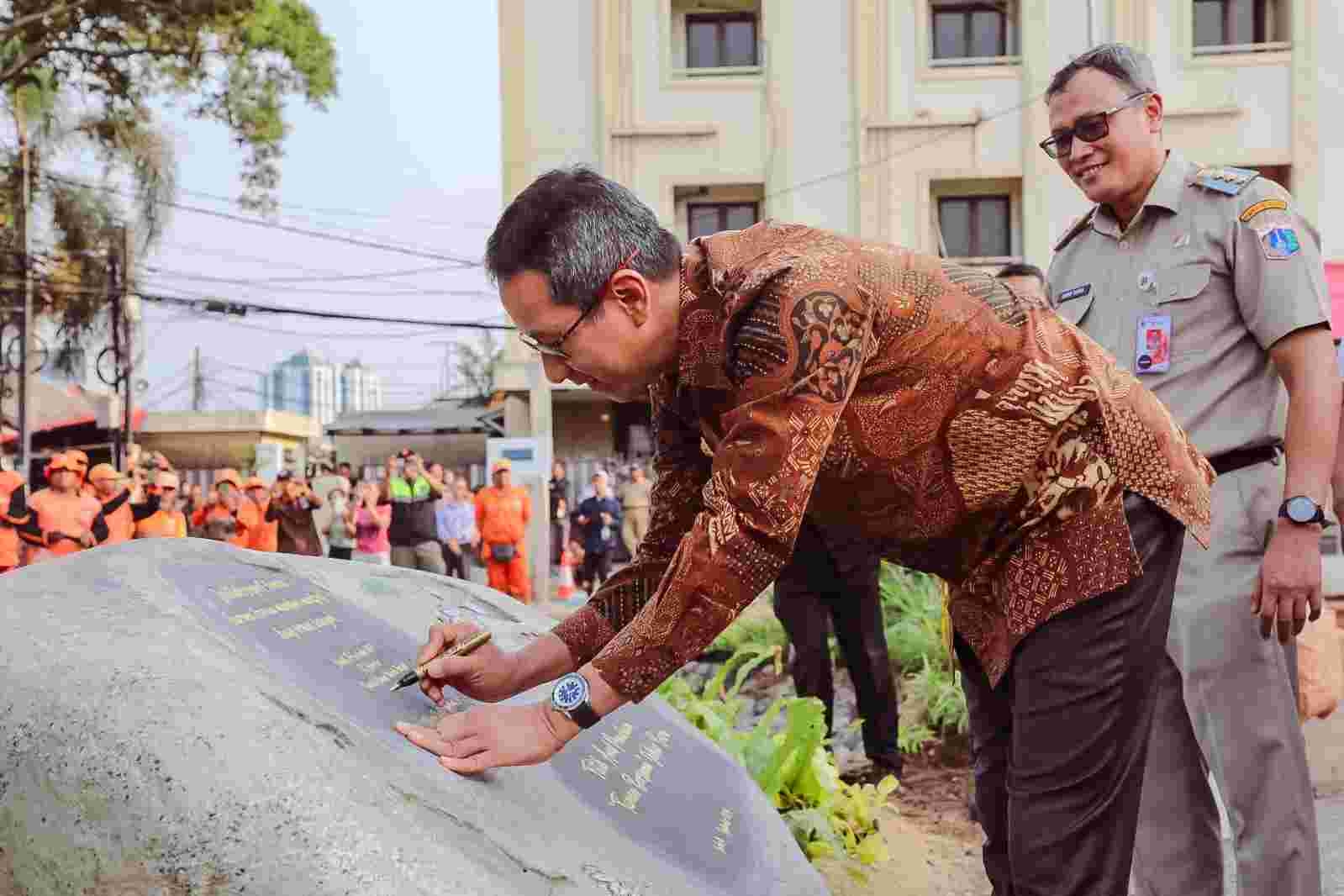 RTH eks Johar Baru Teater Resmi Dibangun, Heru Budi Harap Tingkatkan Pemanfaatan Lahan Kosong
