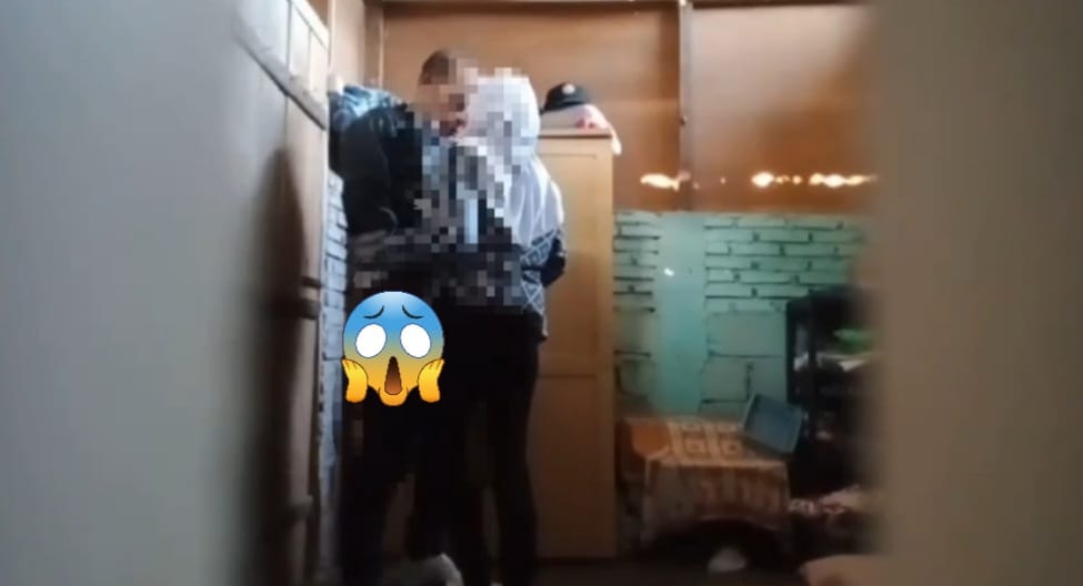 Gerak Gerik Siswi MAN 1 Gorontalo Asusila Dengan Sang Guru Disorot Netizen, Bukan Kali Pertama?