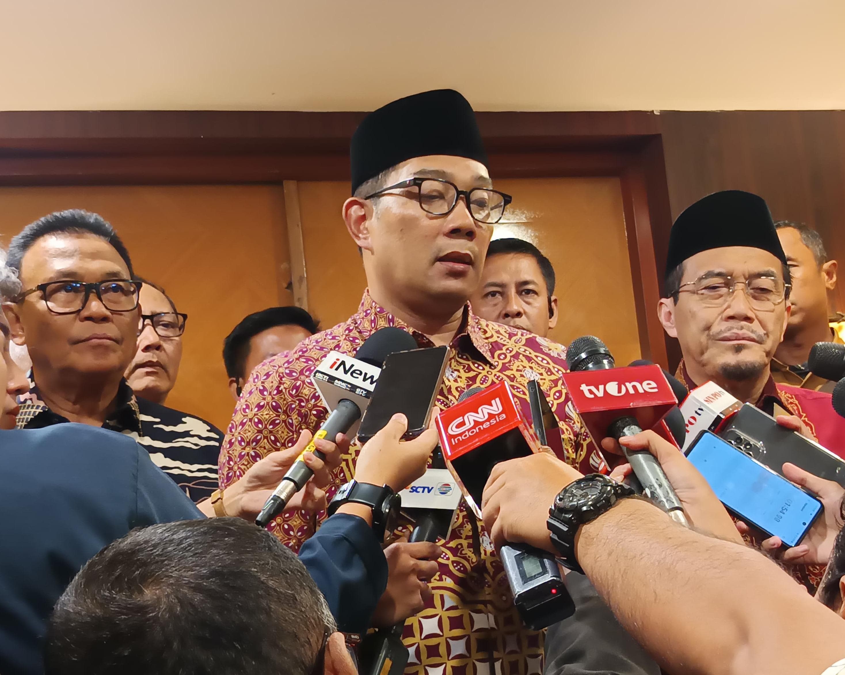 Jika Terpilih Jadi Gubernur, Ridwan Kamil Bakal Ajak Pensiunan ASN Jakarta Urusi Pemerintahan, Salah Satunya Terlibat dalam Penghijauan