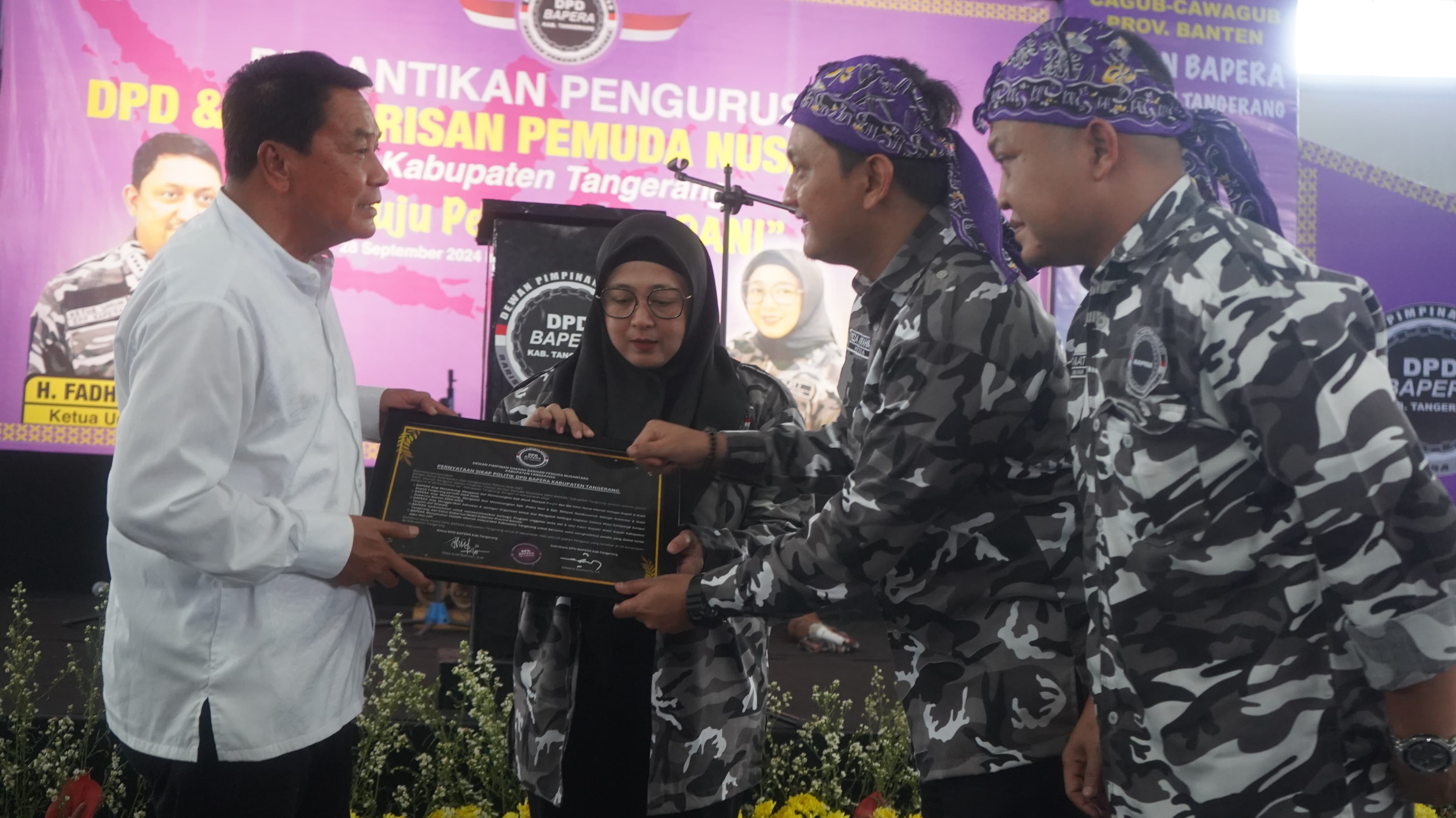 700 Anggota Bapera Tangerang Deklarasi Dukung MADANI, Paslon 02 Maesyal-Intan Fokus Percepat Pelayanan Kesehatan Masyarakat, Siapkan 1 Desa 1 Ambulan