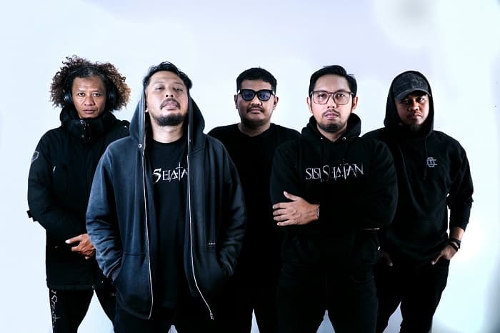 Sajian Transformasi Musik Sisi Selatan di Album Bhavitra, dari Metalcore ke Orkestra