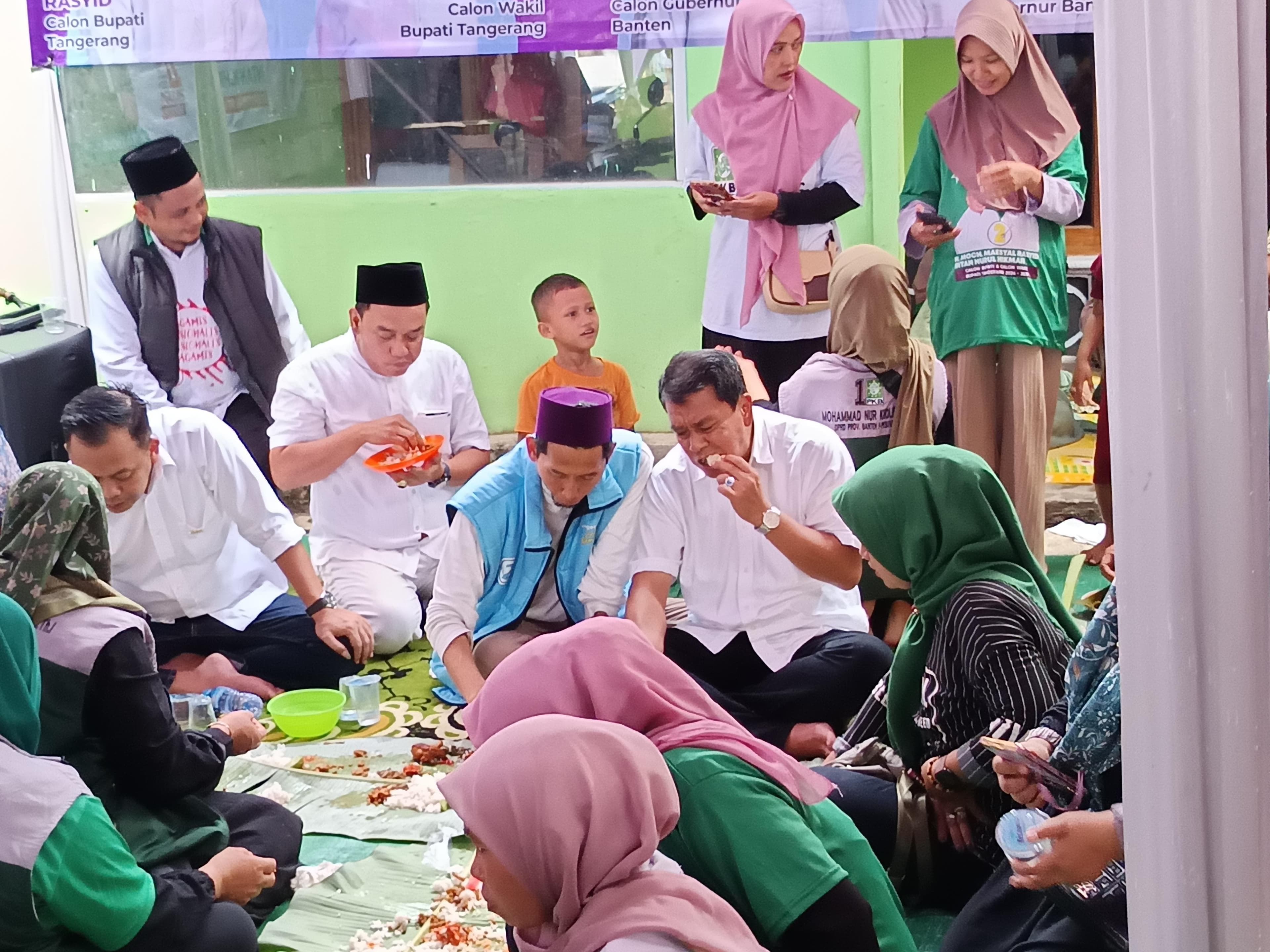 Makan Bareng Warga Cicalengka, Maesyal Rasyid Paparkan Program Peningkatan Peranan Posyandu Hingga Pemberian Beasiswa