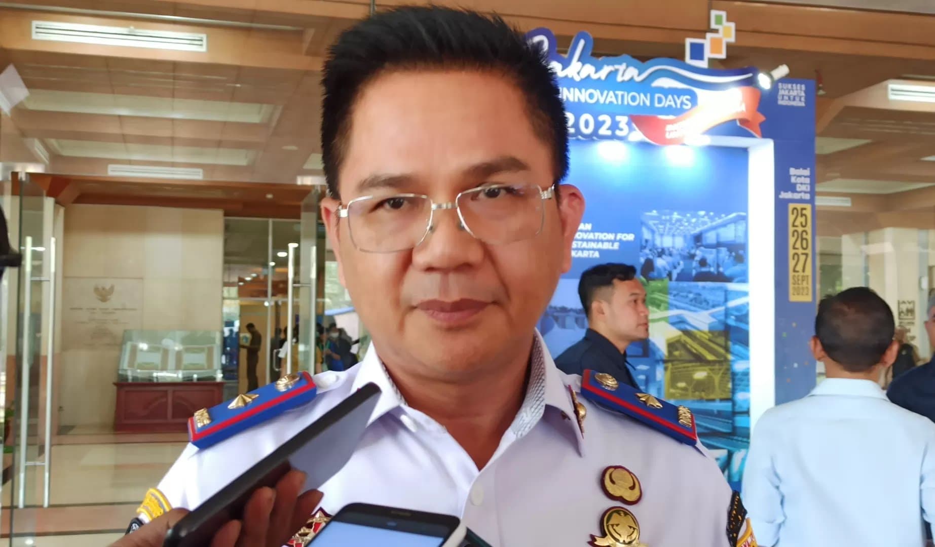 Urai Kemacetan Parah di Jalan TB Simatupang, Dishub DKI Bakal Gunakan Sedikit Trotoar di Cibis Park