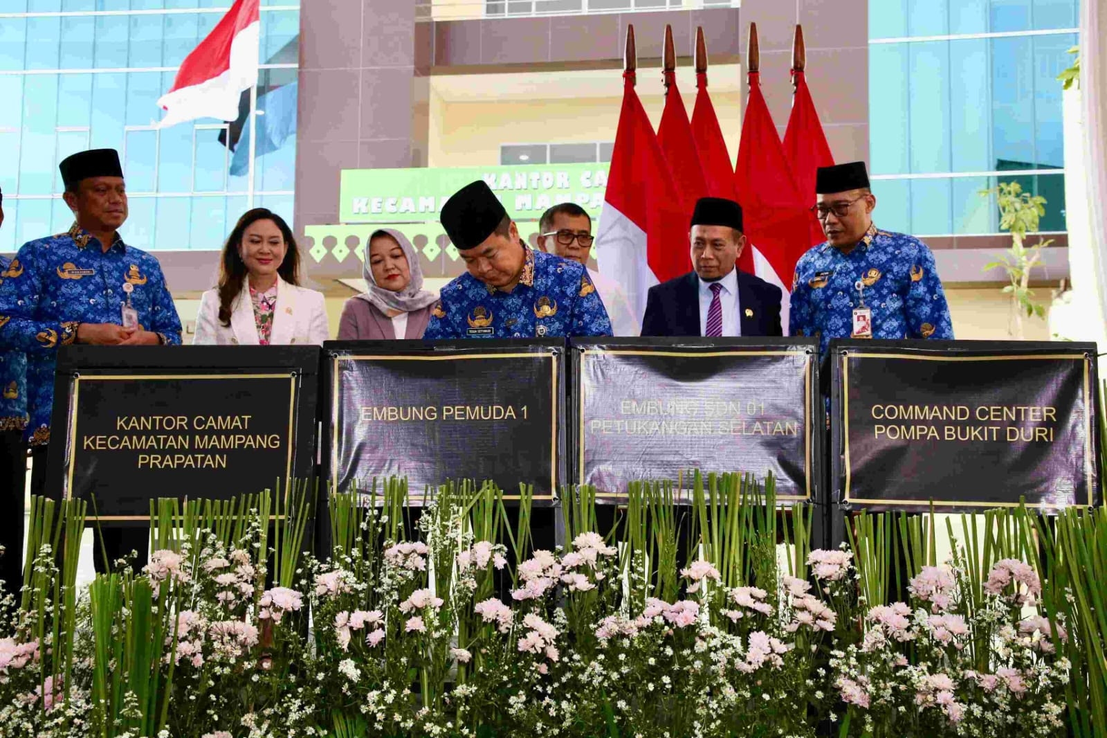 Tingkatkan Infrastruktur Penanganan Banjir di Jakarta, Pj Gubernur Teguh Setyabudi Resmikan Embung dan Command Center Bukit Duri