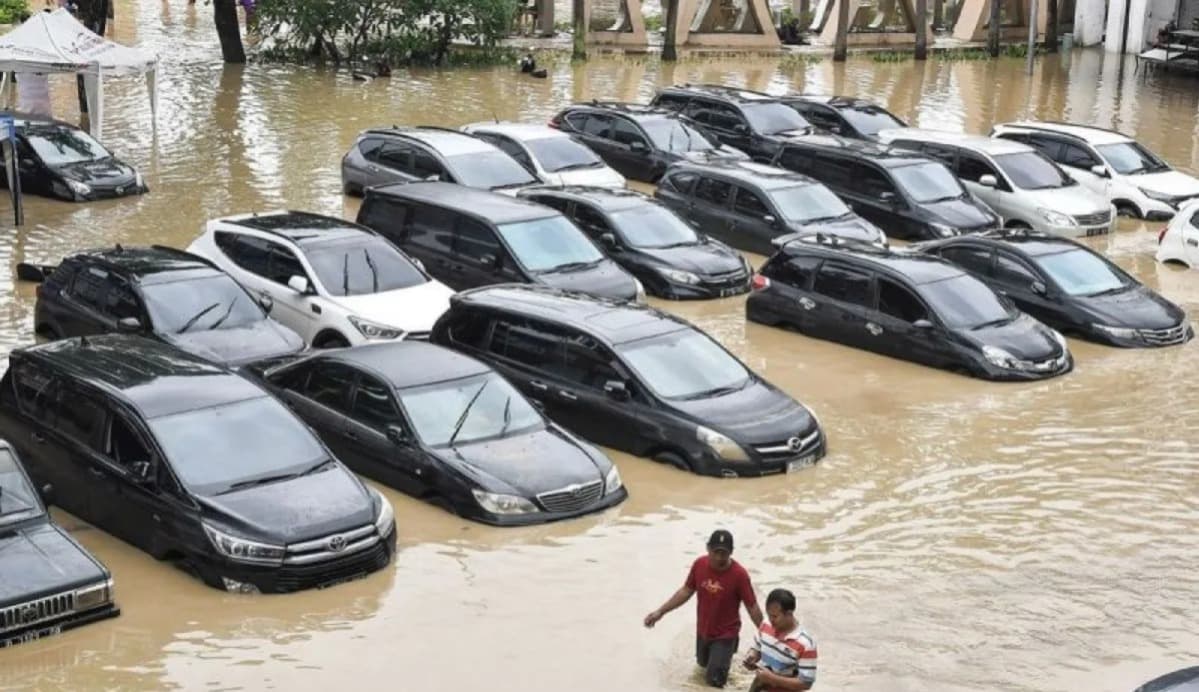 Kelar Evakuasi Mobil dari Rendaman Banjir, Segera Lakukan Inspeksi Penting Ini Jika Tak Mau Mobil Mati Total, Begini Kata Pakar Otomotif
