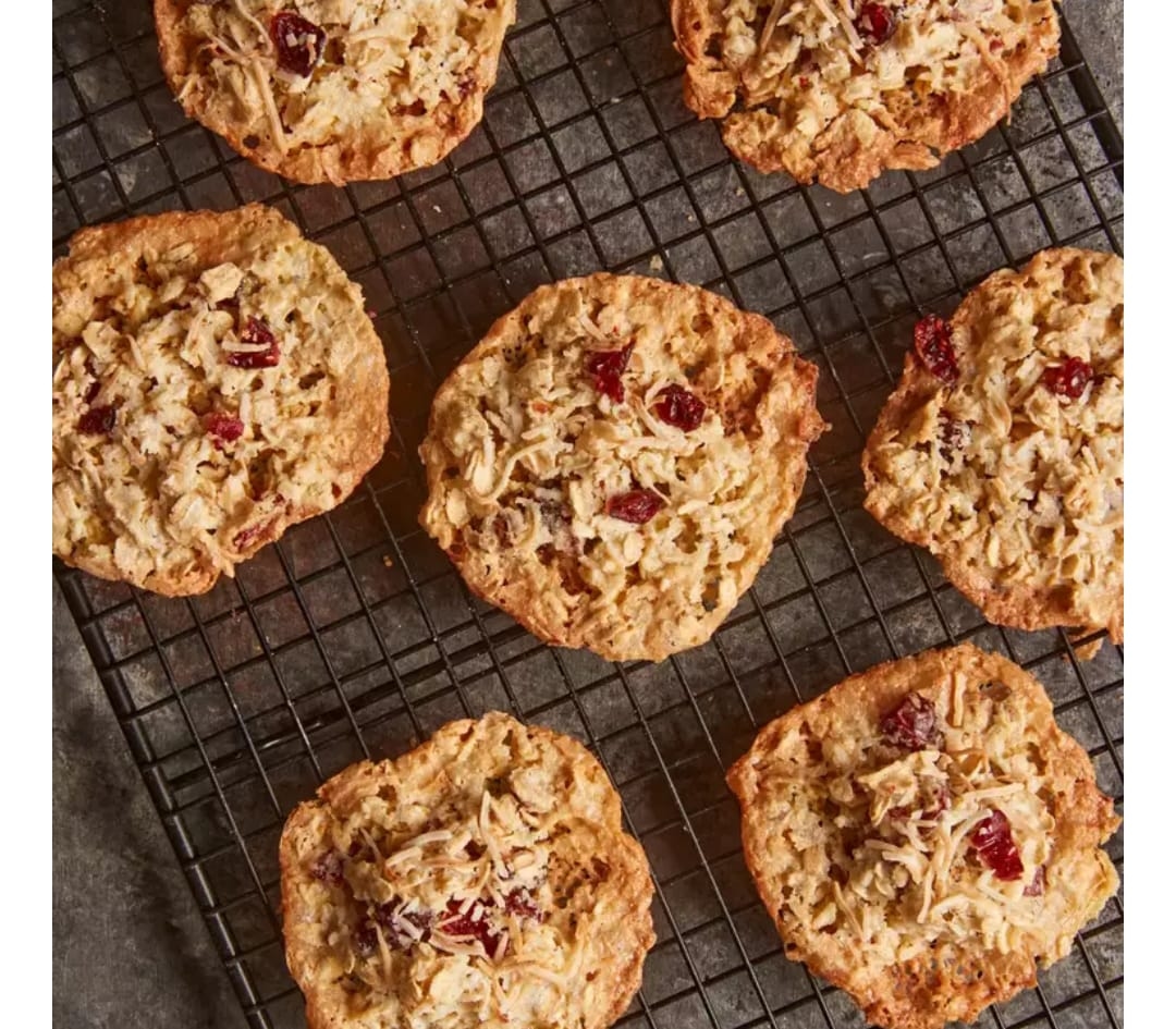 Ide Bikin Takjil Rendah Kalori, Coba Kue Oatmeal Kelapa dan Cranberry yang Cocok Untuk Diet