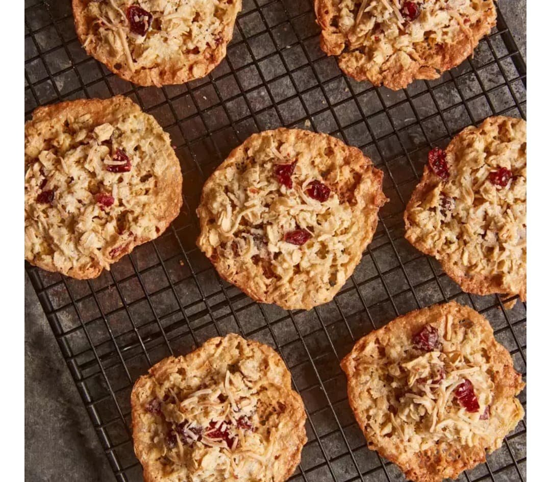 Ide Bikin Takjil Rendah Kalori, Coba Kue Oatmeal Kelapa dan Cranberry yang Cocok Untuk Diet