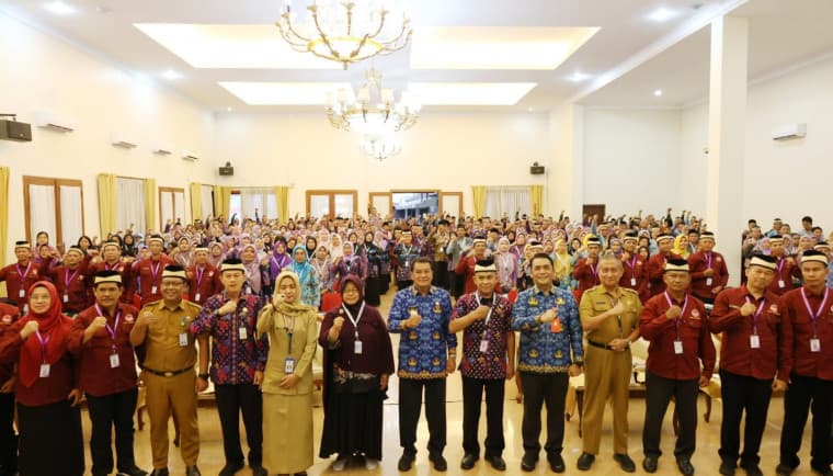 Ratusan Kepala Sekolah SD di Kabupaten Tangerang Ikut Workshop Peningkatan Kompetensi, Dibuka Bupati Maesyal Rasyid, Ini Isi Pidatonya!