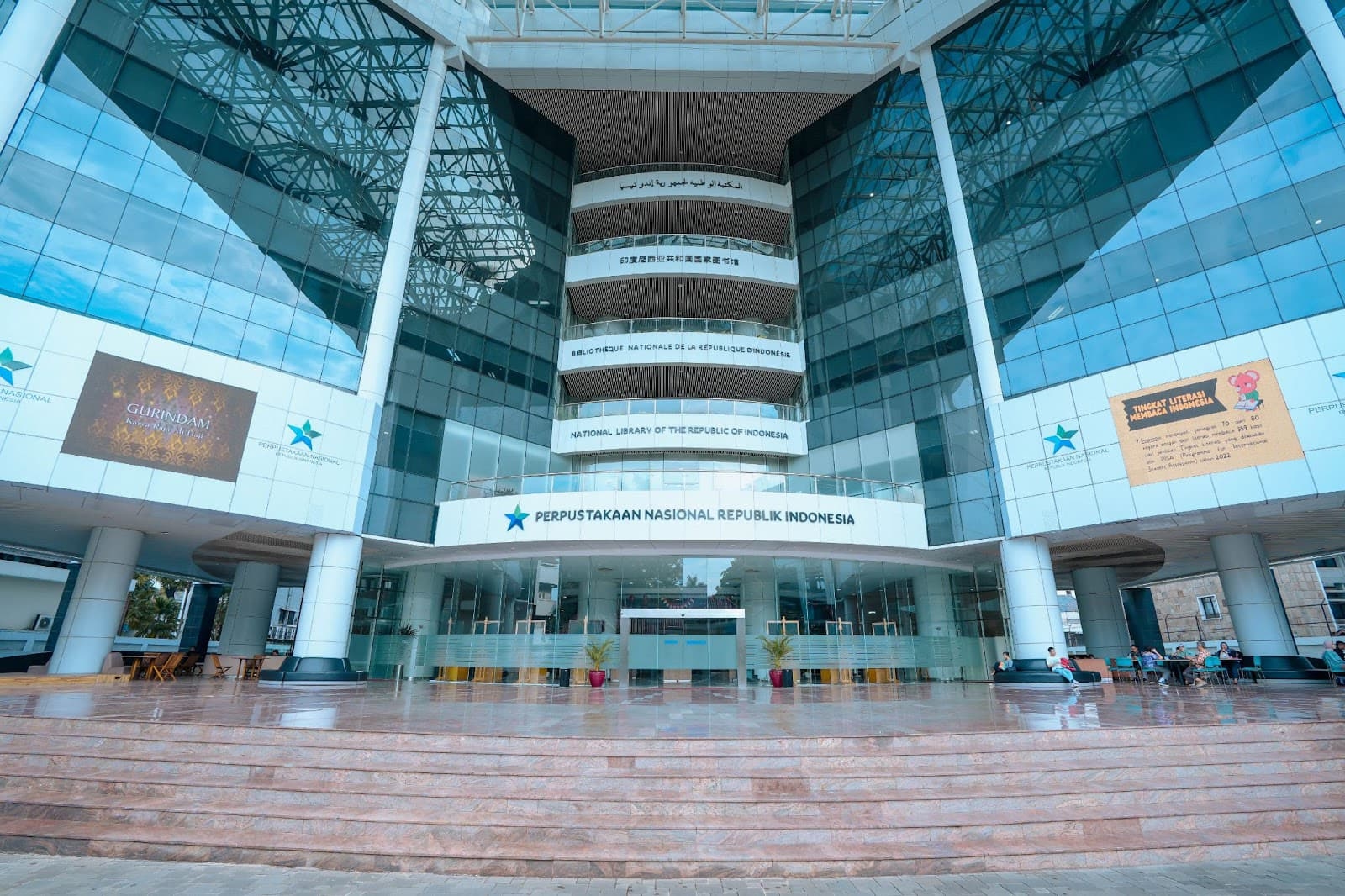 Tak Hanya Perpustakaan Milik Pemprov DKI, Gubernur Pramono Ingin Perpustakaan Nasional Juga Dibuka Sampai Malam