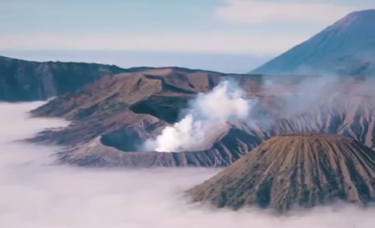Traveler Wajib Tahu! Dua Jalur Masuk ke Gunung Bromo Via Malang dan Pasuruan Ditutup 2 Hari
