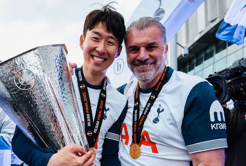 Gejolak di London Utara: Pemecatan Postecoglou Picu Amarah Pemain Tottenham dan Potensi Pemberontakan