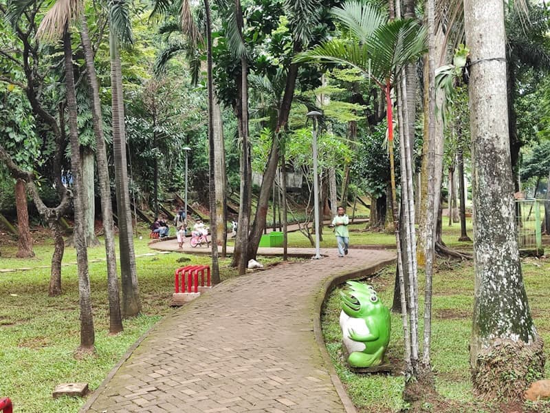 Bantah Terjadi Tindakan Mesum di Taman Langsat, Gubernur Pramono: Cuman Orang Pacaran