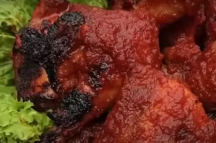 Resep Ayam Bakar Bumbu Merah ala Rumahan yang Rasanya Kayak di Restoran!