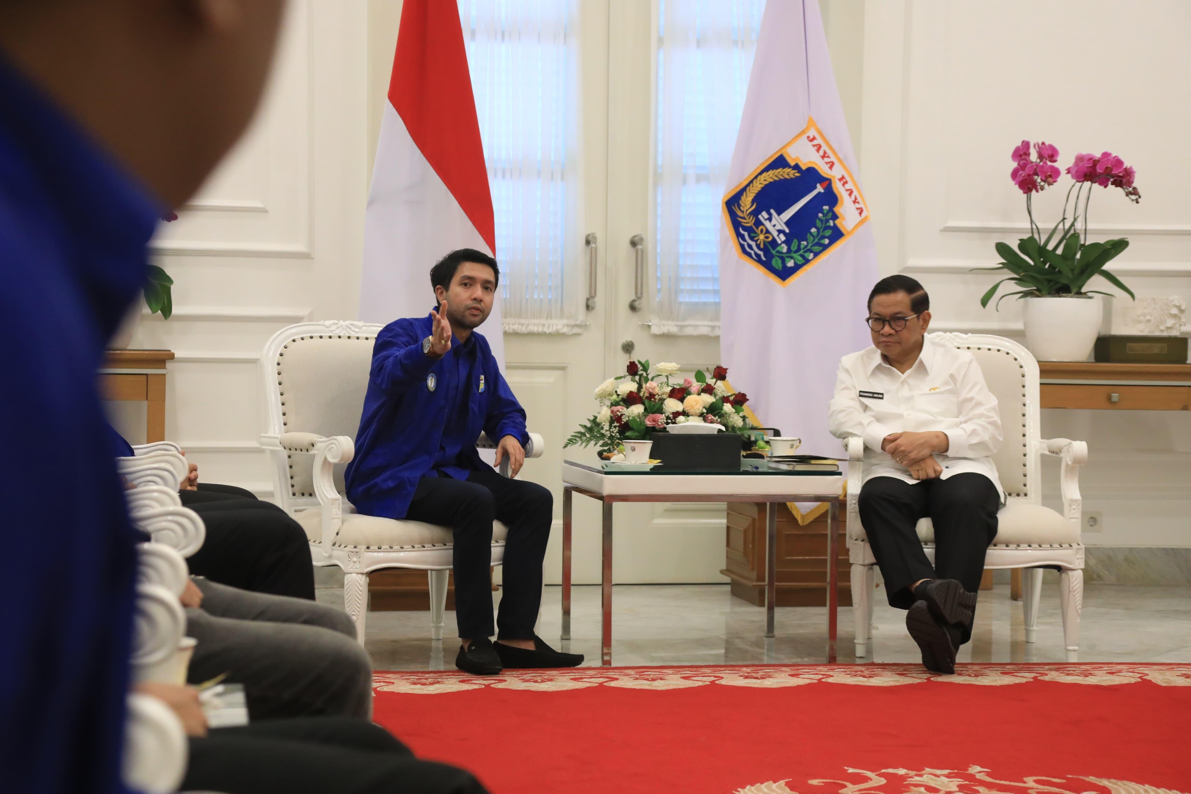 Diterima Pramono Anung di Balaikota, KNPI DKI Salurkan Sejumlah Aspirasi