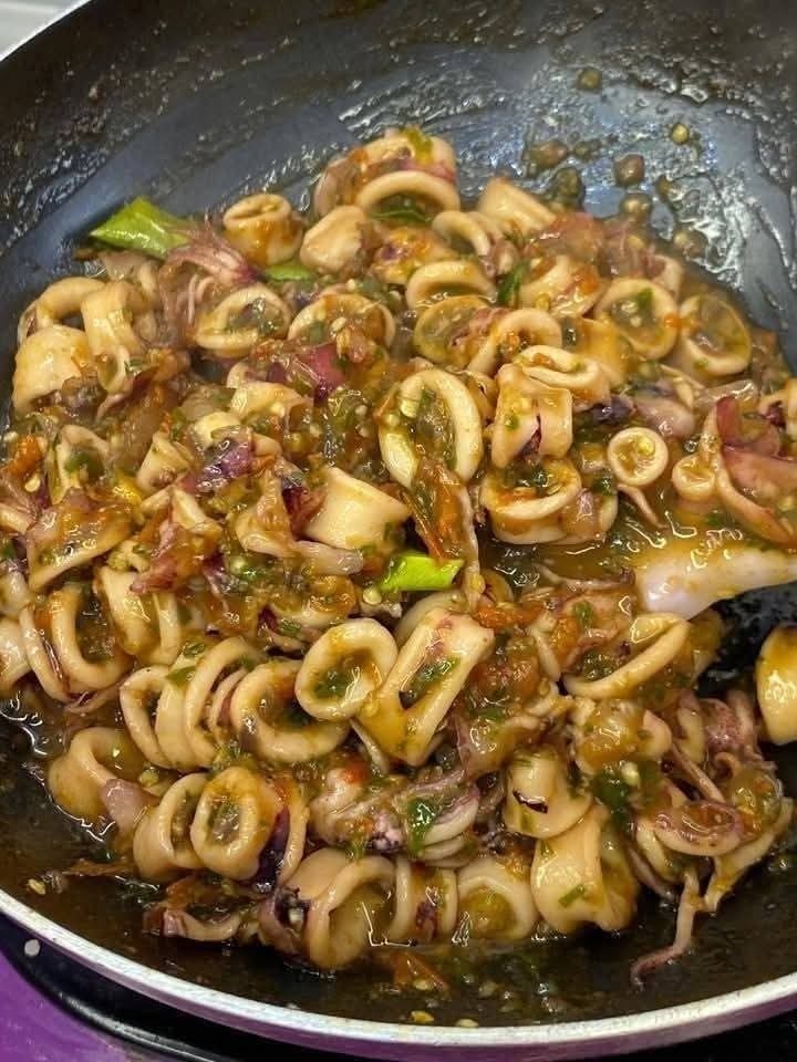 Resep Sambal Cumi Cabe Hijau, Satset Mudah Cara Bikinnya
