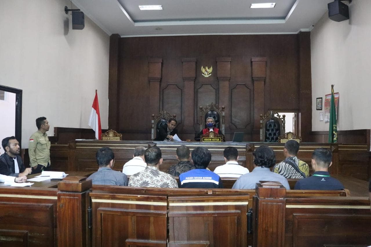 12 Kendaraan Berat Terjaring Operasi Gabungan, Didenda Rp 2 Juta hingga Rp 8 Juta Karena Tak Lolos Uji Emisi