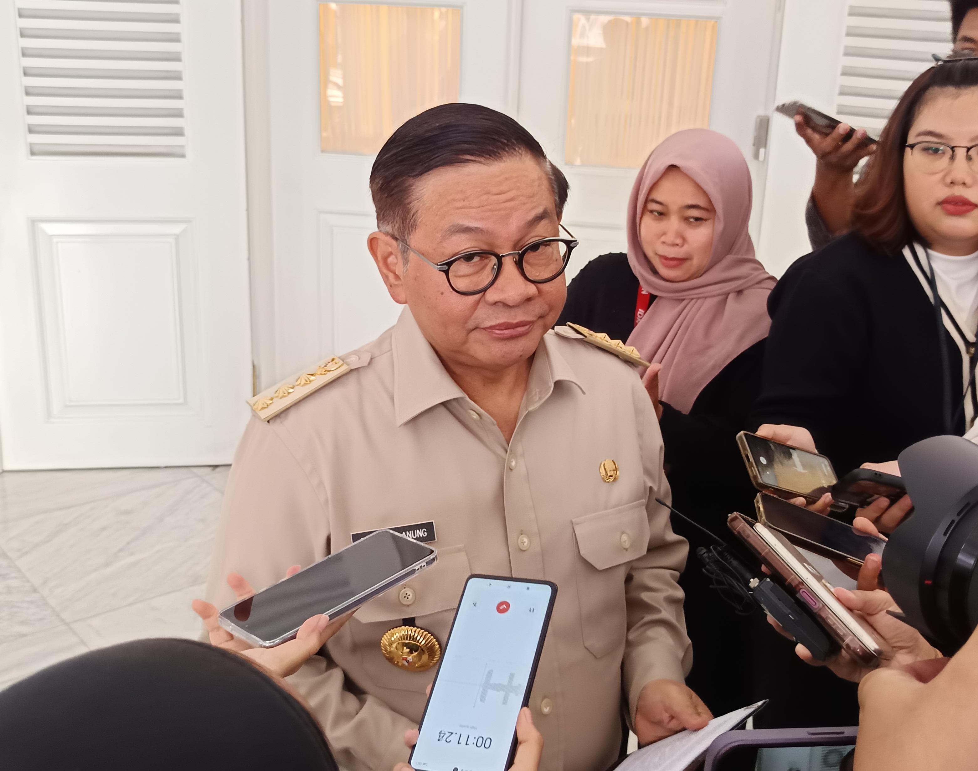 Gubernur Pramono Sahkan Peraturan Diskon Pajak Sektor Perhotelan dan Restoran hingga 50 Persen, Berikut Rinciannya