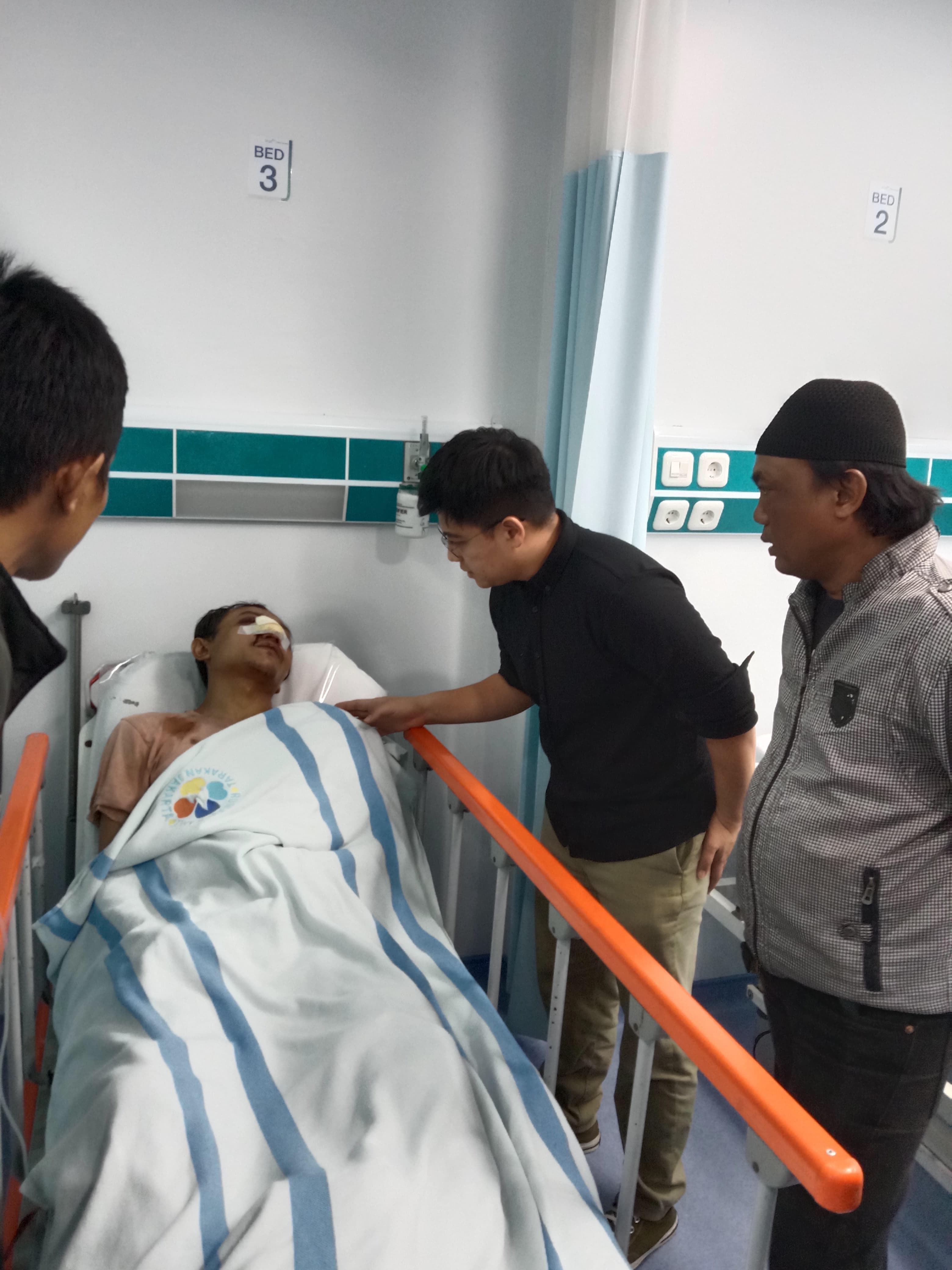 Solidaritas Nyata Diberikan Ketika Mitra Terdampak Musibah