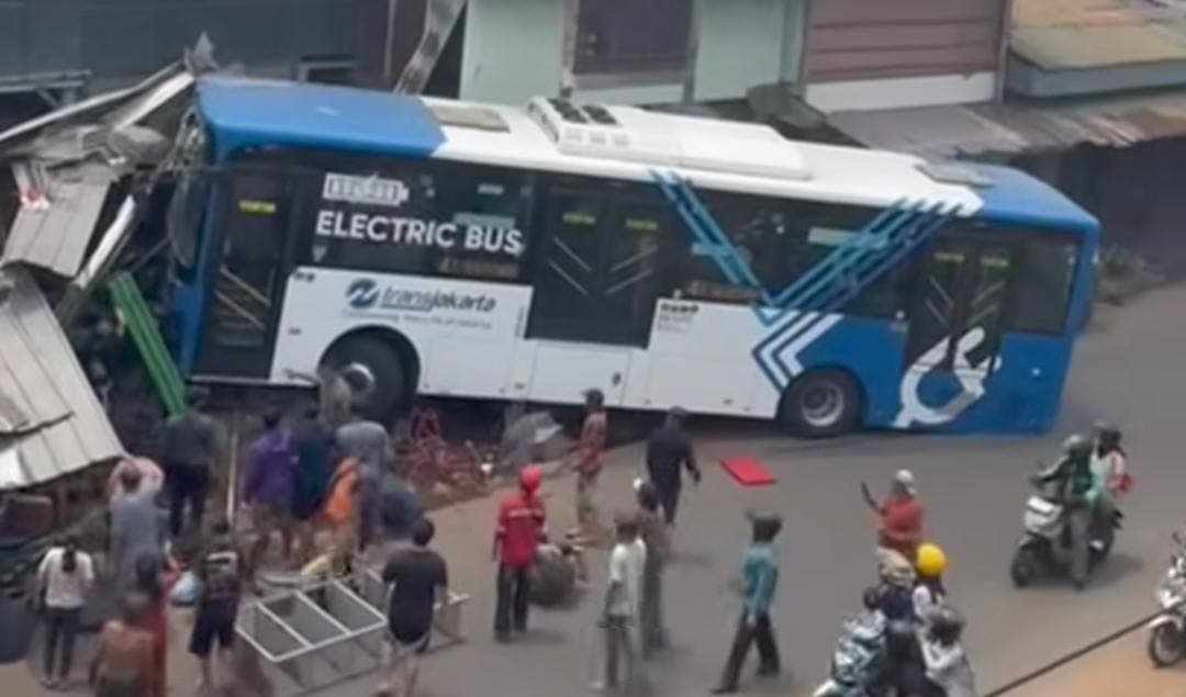 Dirut Bantah Kecelakaan Bus Transjakarta di Setiabudi Akibat Rem Blong, Begini Kronologinya
