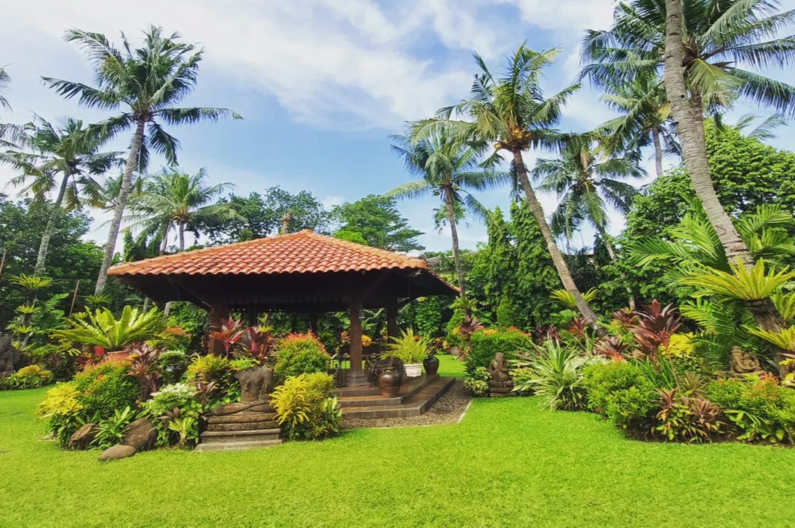 Museum di Tengah Kebun: Surga Koleksi Antik yang Tersembunyi di Jantung Jakarta